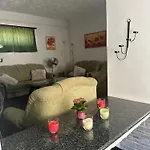 Viktor Apartmanhaz Zamárdi