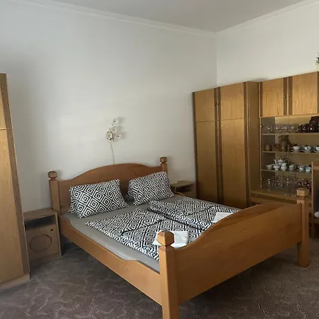 Apartament Viktor Apartmanhaz