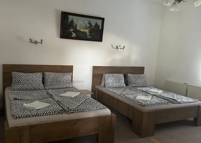 Viktor Apartmanhaz Apartament Zamárdi