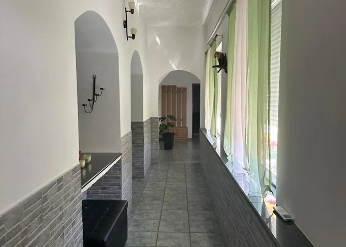 Viktor Apartmanhaz Apartament Zamárdi