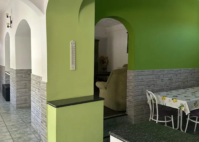 Apartament Viktor Apartmanhaz Zamárdi